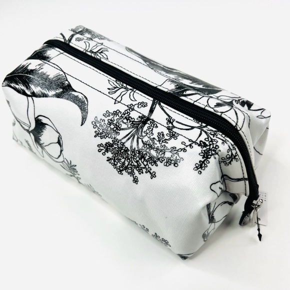 WHBM White and Black Cosmetic Bag - Picture 2 of 12